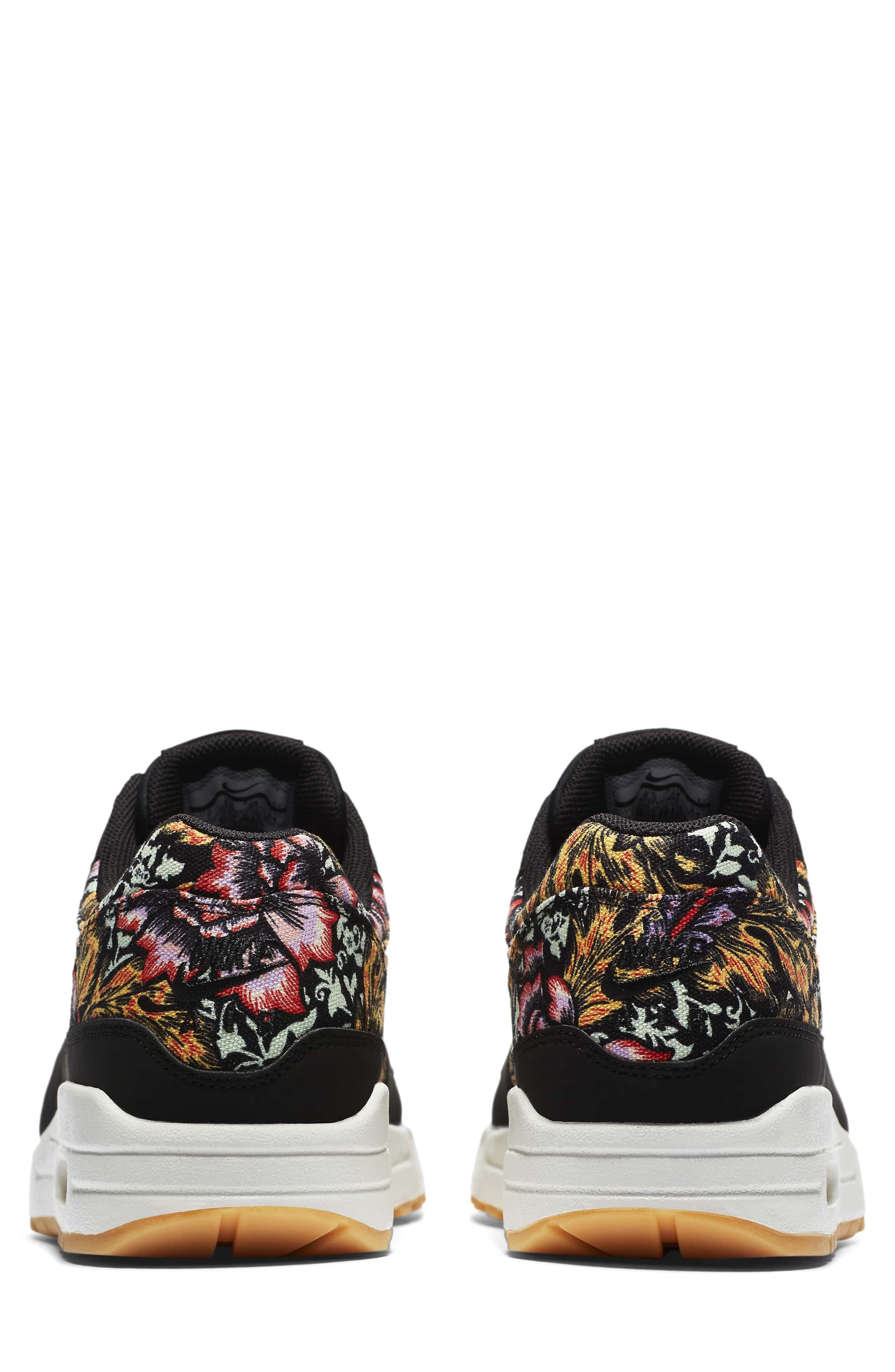 Nike Air Max 1 QS Sneaker, Alternate, color, 