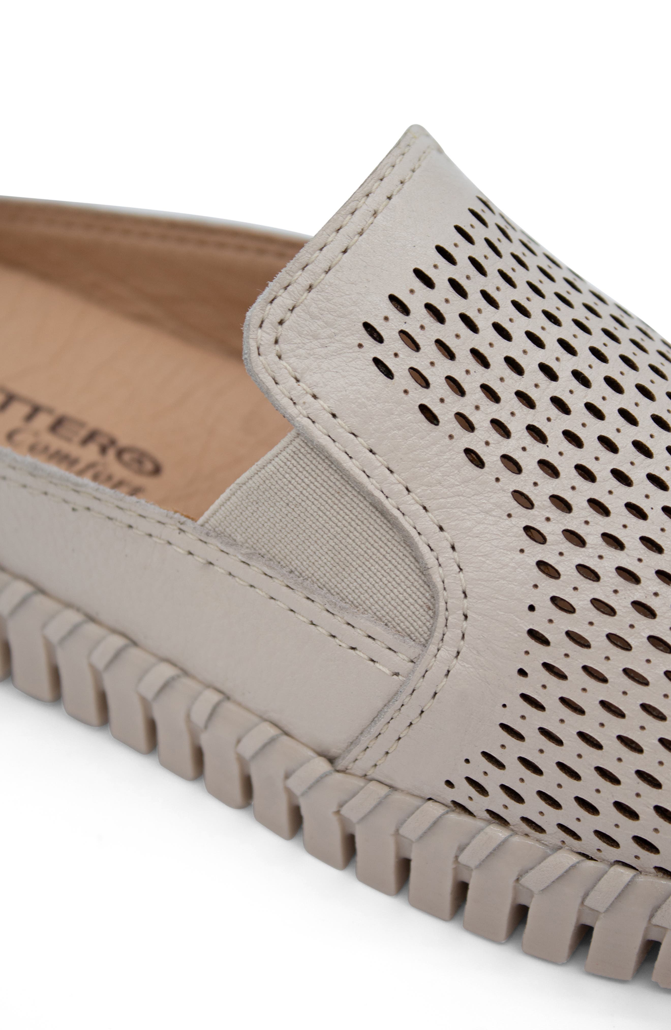 Bottwister Mule, Alternate, color, OFF WHITE
