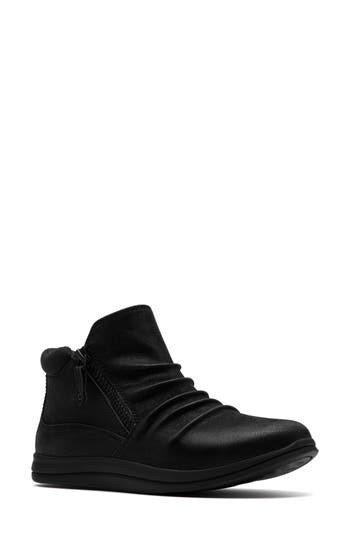 Clarks Breeze Path In Black