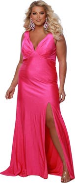 Sydney's Closet Fitted Empire Waist V-Neck Plus Size Gown