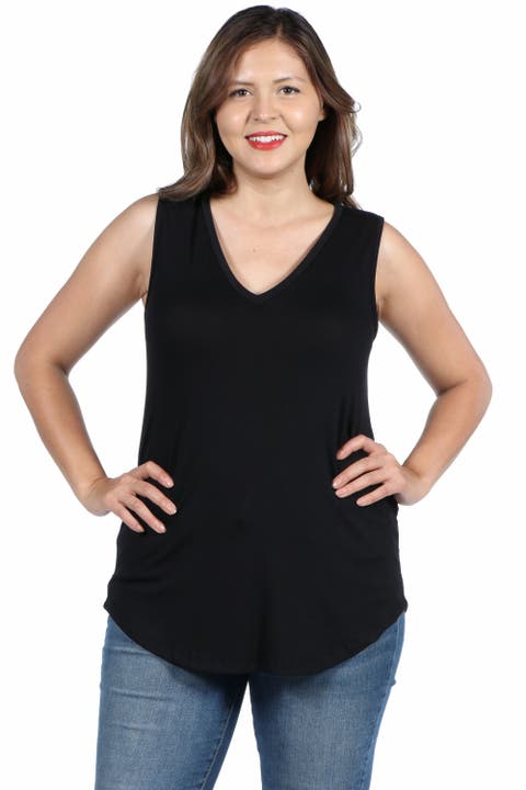 Plus Size V Neck Sleeveless Rounded Hemline Top