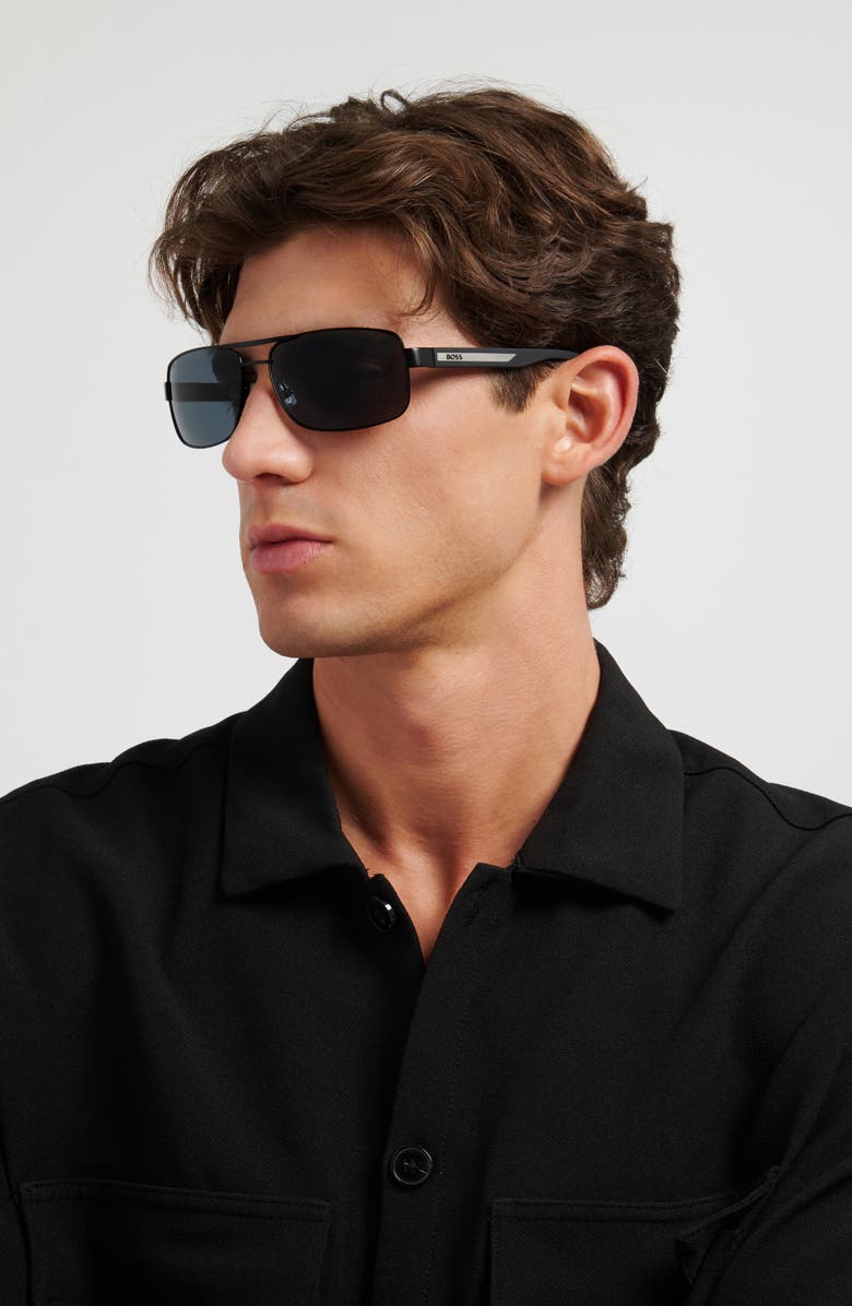 BOSS 62mm Navigator Sunglasses, Alternate, color, Matte Black/ Grey