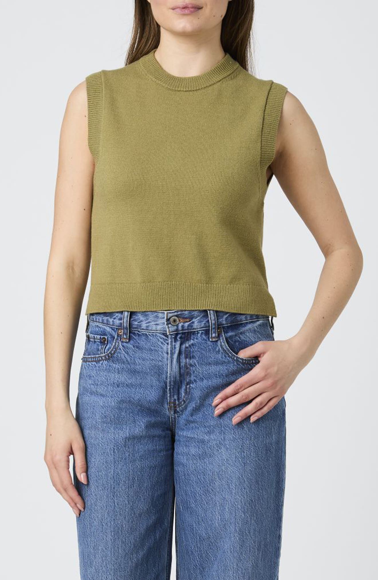 LIGHT OLIVE