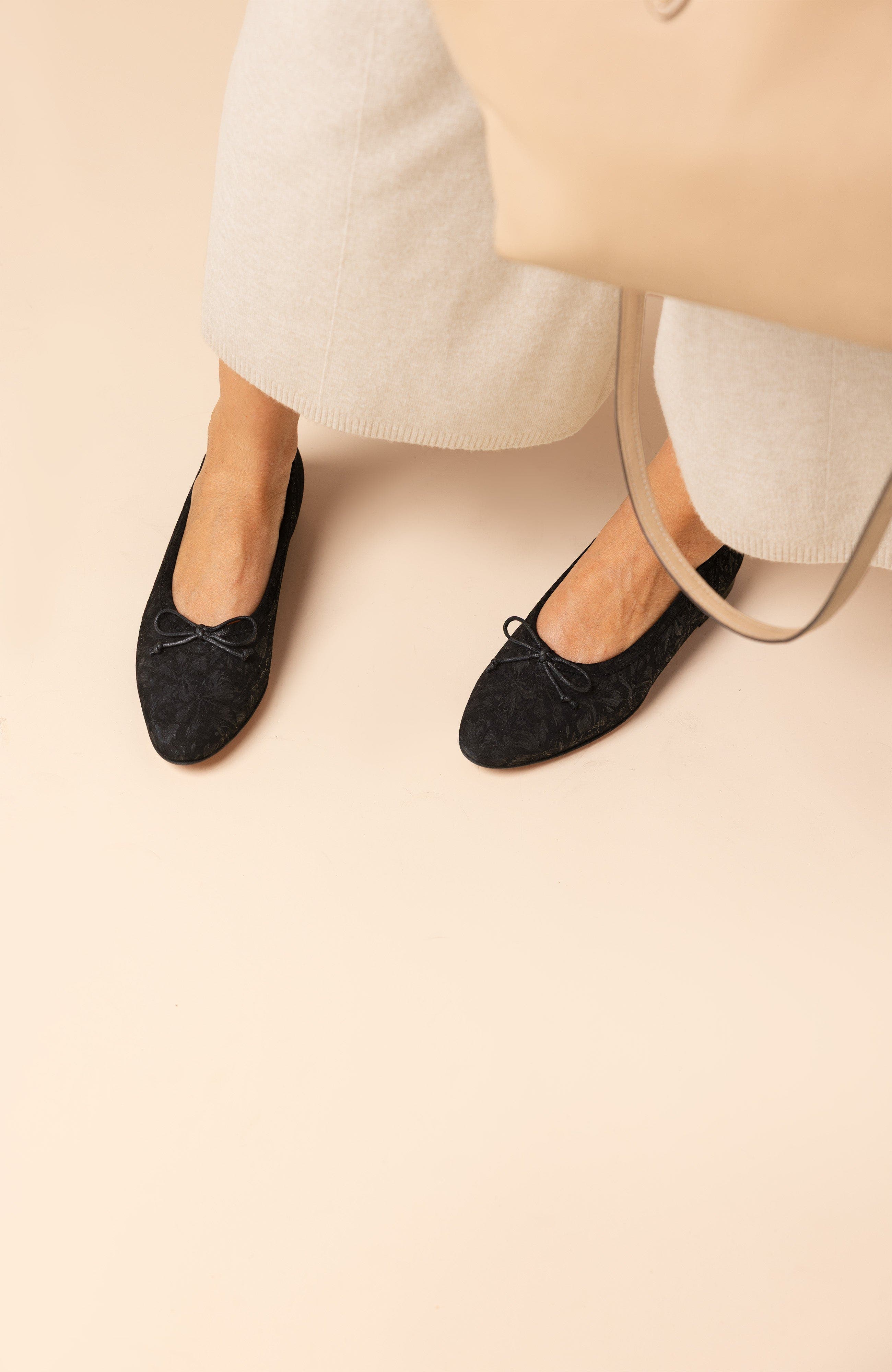 Amelie Leather Ballet Flat, Alternate, color, Black Floral