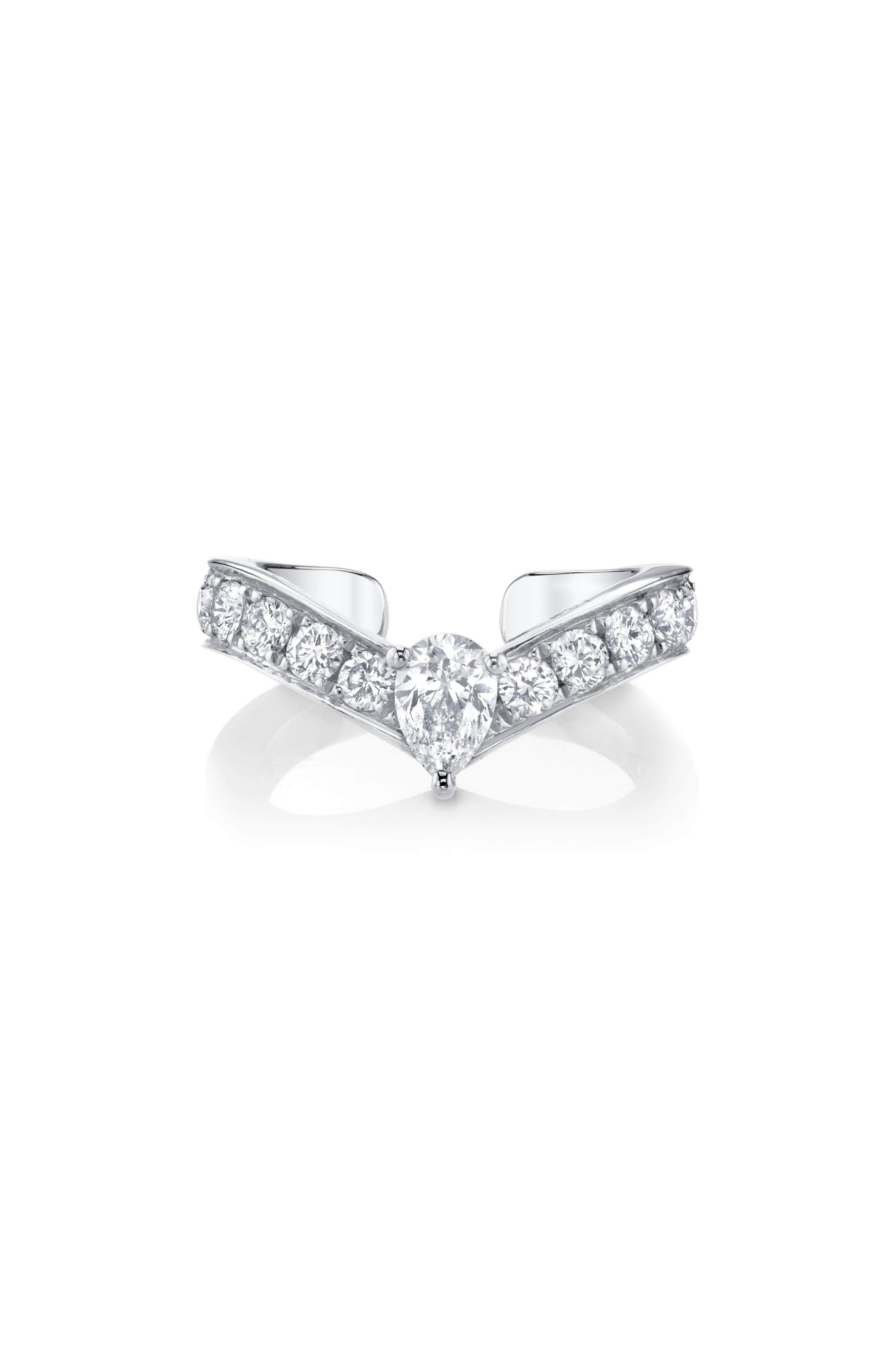 selected 18K WHITE GOLD