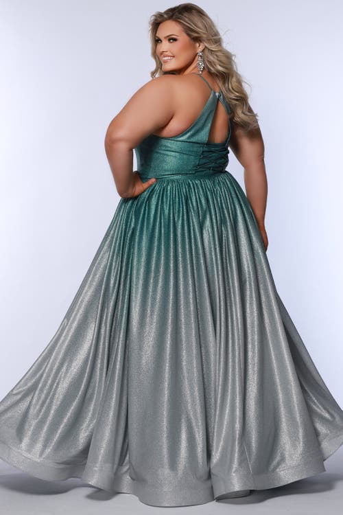 Sydney's Closet Halter Neck A-line Plus Size Formal Gown In Pistachio