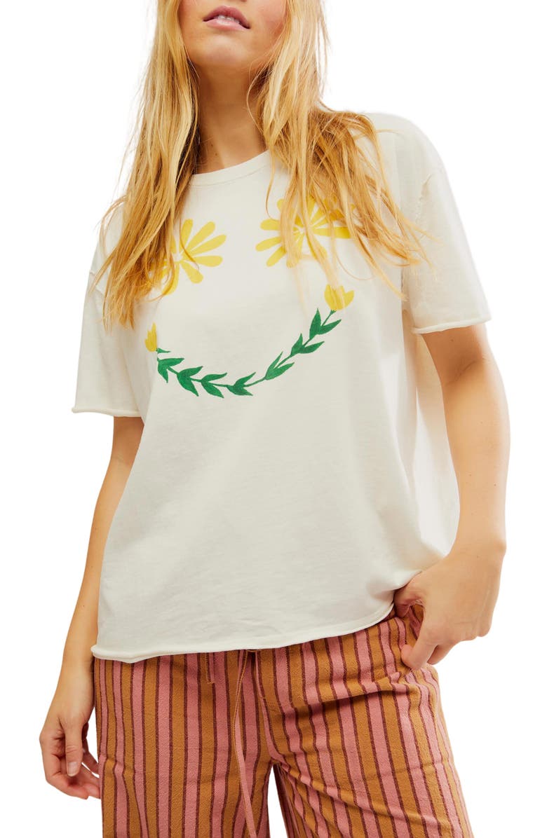 Free People Sunshine Smiles Oversize Cotton Graphic T-Shirt, Main, color, Ivory Combo