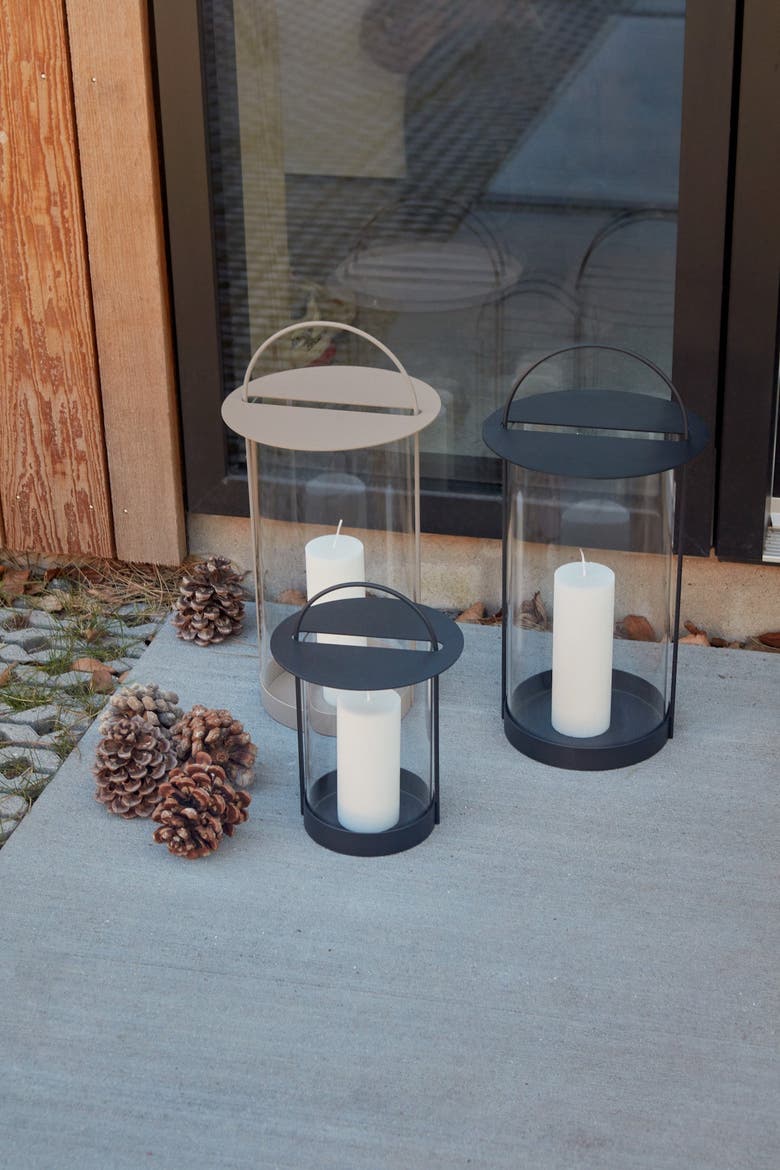 Maki Lantern, Alternate, color, Black