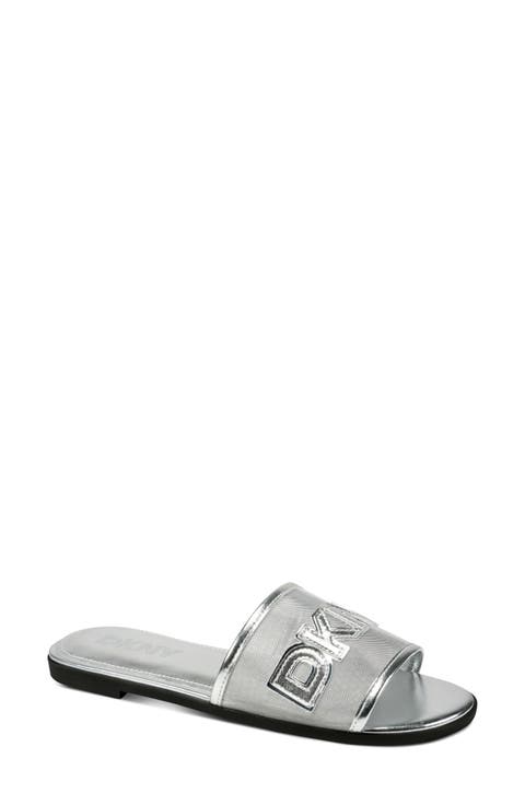 Wren Slide Sandal (Women)