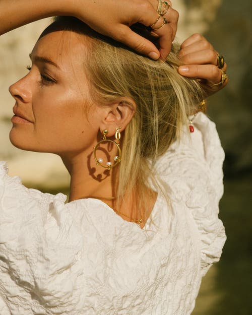 Ottoman Hands Aristea Bead Hoop Earrings In Gold