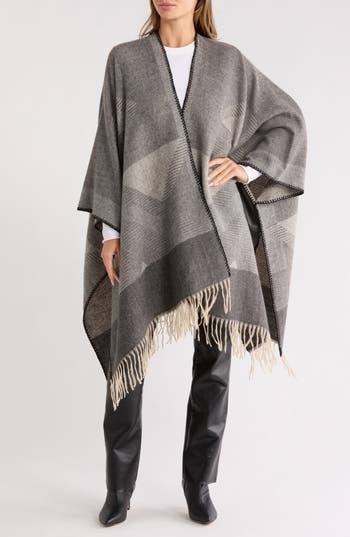 Vince Camuto Feathersoft Western Geometric Topper In Gray