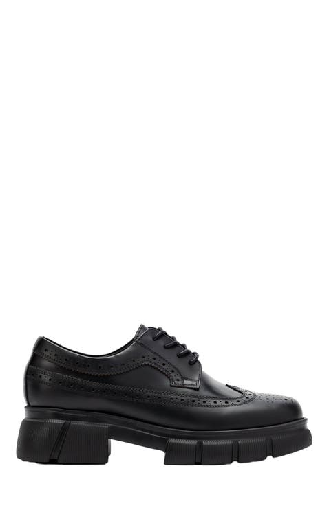 Ms. Alexander Leather Lug Wingtip Derby