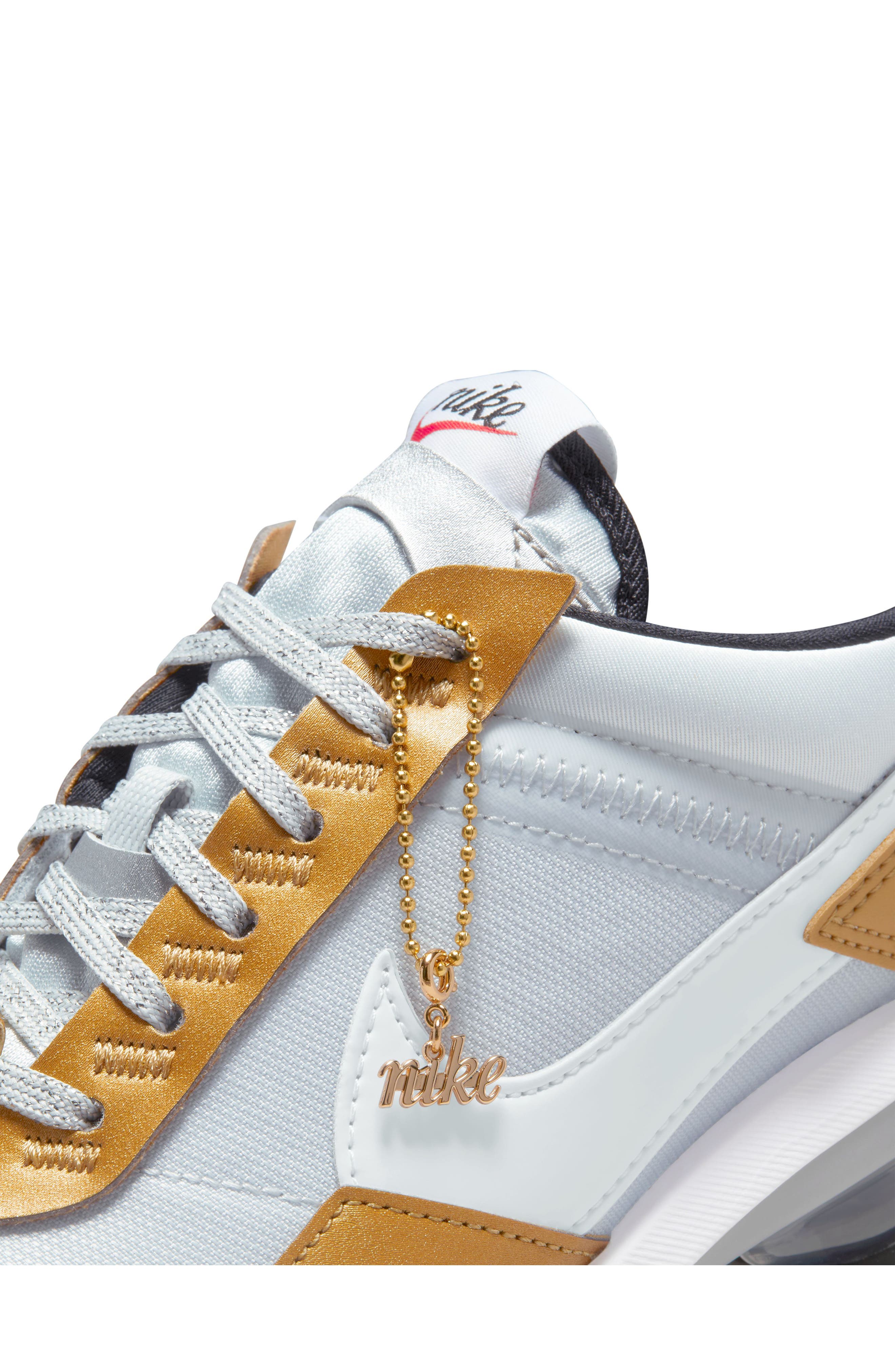 Nike Air Max Pre-Day SE Sneaker, Alternate, color, 