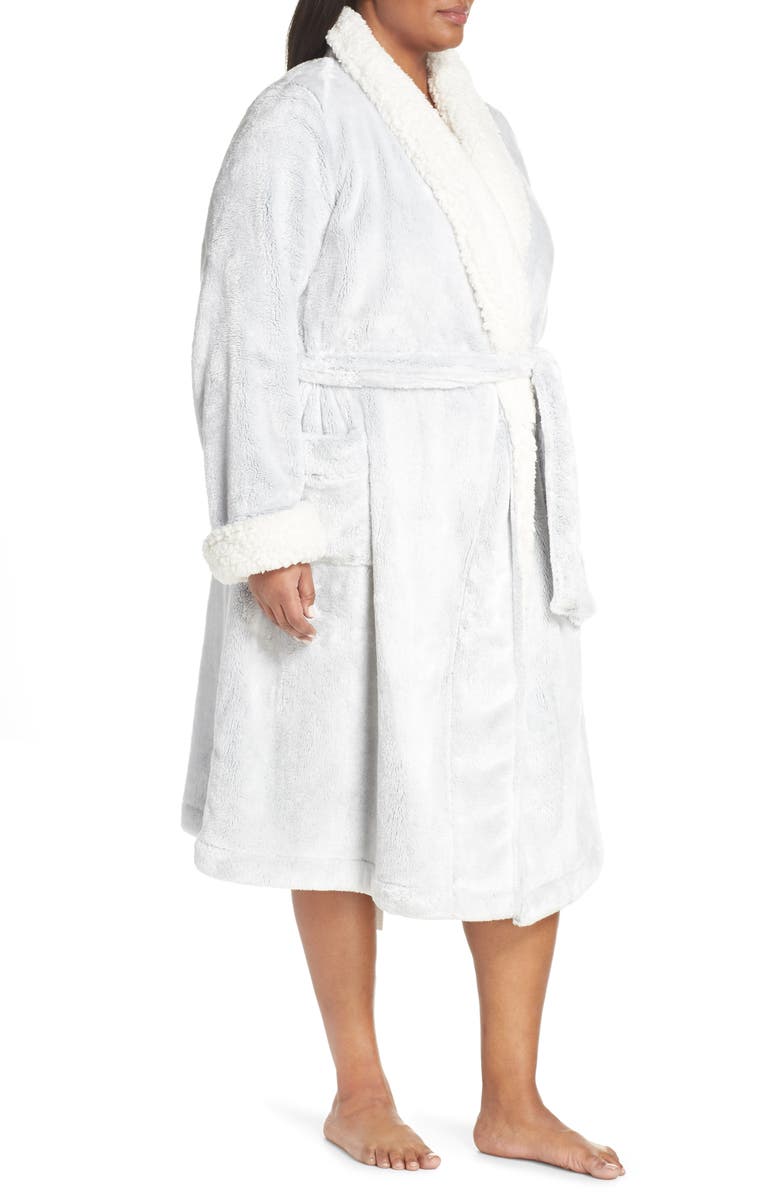 Nordstrom Lingerie Frosted Plush Robe, Alternate, color, 