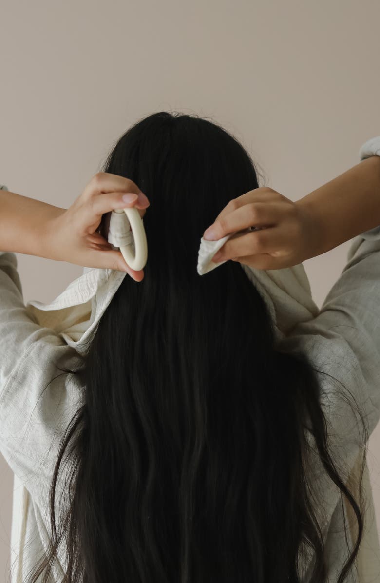 Snuggle Me Organic Cotton Nursing Cover, Alternate, color, Natural