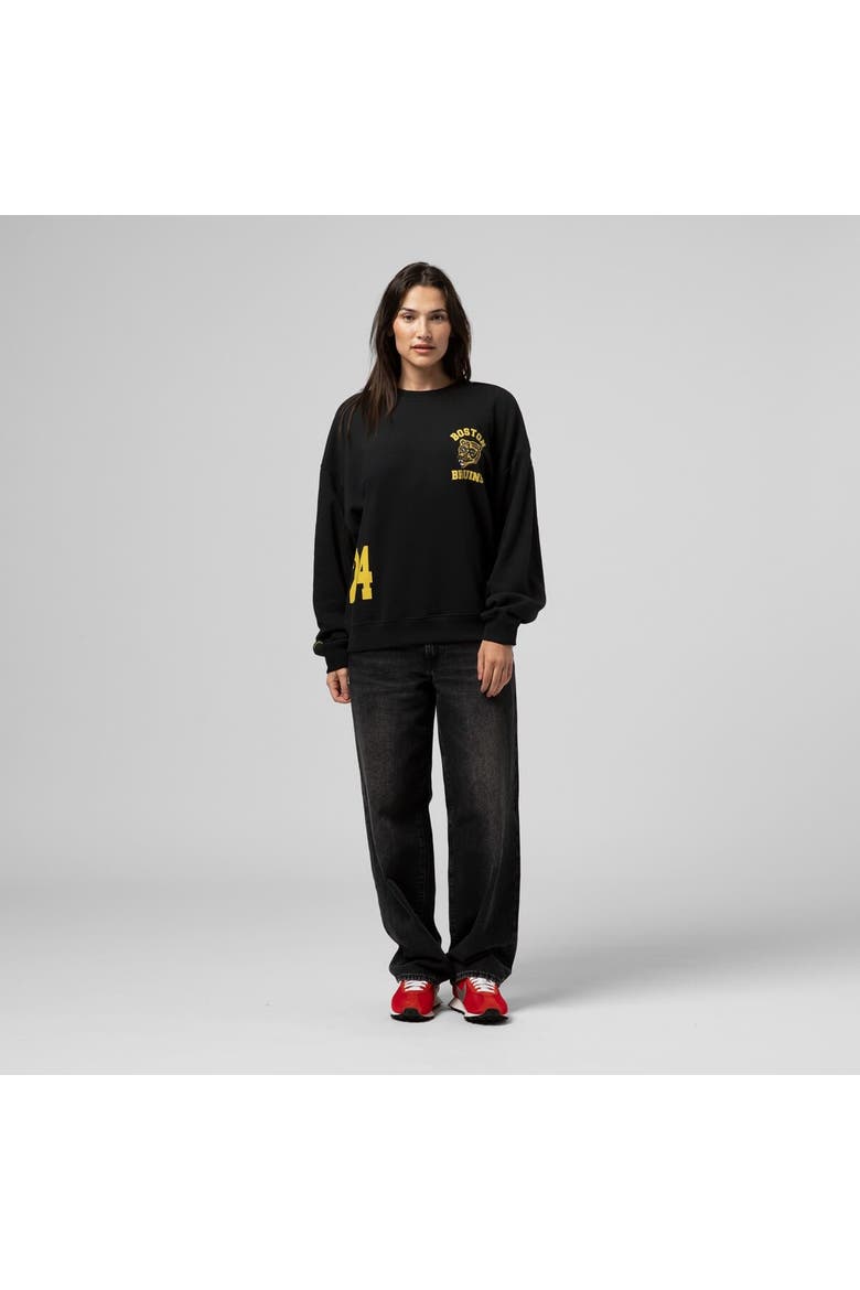 Women's Mitchell & Ness Black Boston Bruins Vintage Crewneck Sweatshirt, Alternate, color, Black