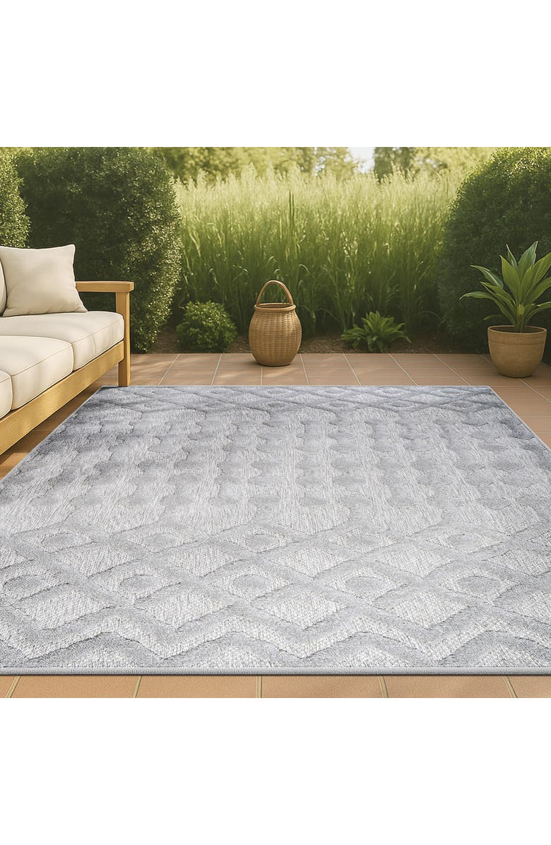 JONATHAN Y Peralta Moroccan Diamond Indoor/Outdoor Area Rug, Alternate, color, Light Gray