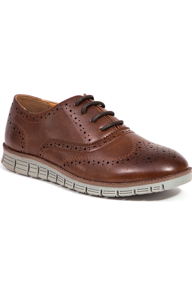 Deer Stags Benton Jr. Classic Lace-Up Wingtip Hybrid Sneaker Dress Comfort Oxford, Main, color, Brown/Grey