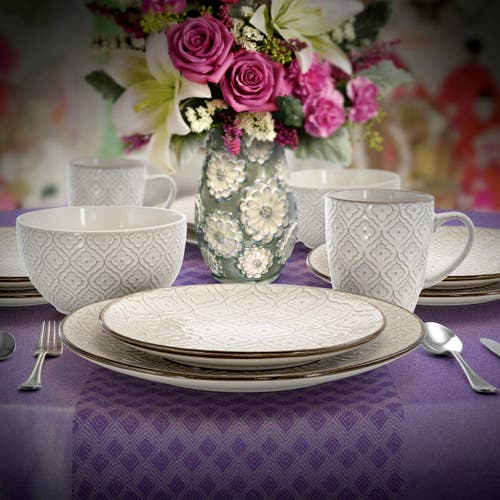 Elama White Lily 16 Piece Luxurious Stoneware Dinnerware With Complete Setting For 4 In White