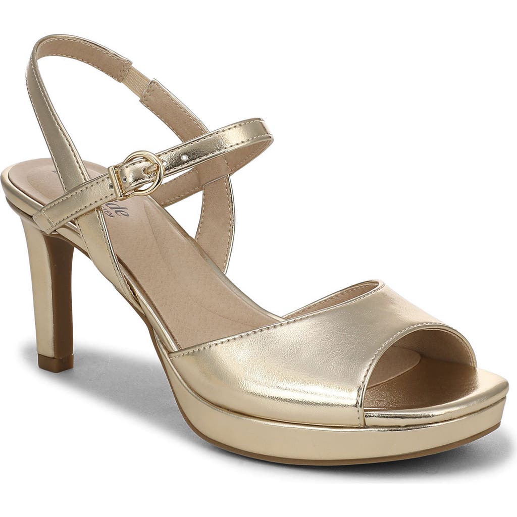LifeStride Gwendolyn Ankle Strap Sandal in Gold at Nordstrom, Size 7