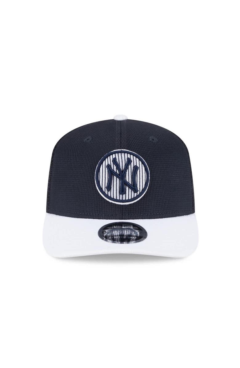 New Era Men's New Era Navy/White New York Yankees 2025 Batting Practice 9SEVENTY Stretch-Snap Trucker Hat, Alternate, color, Navy