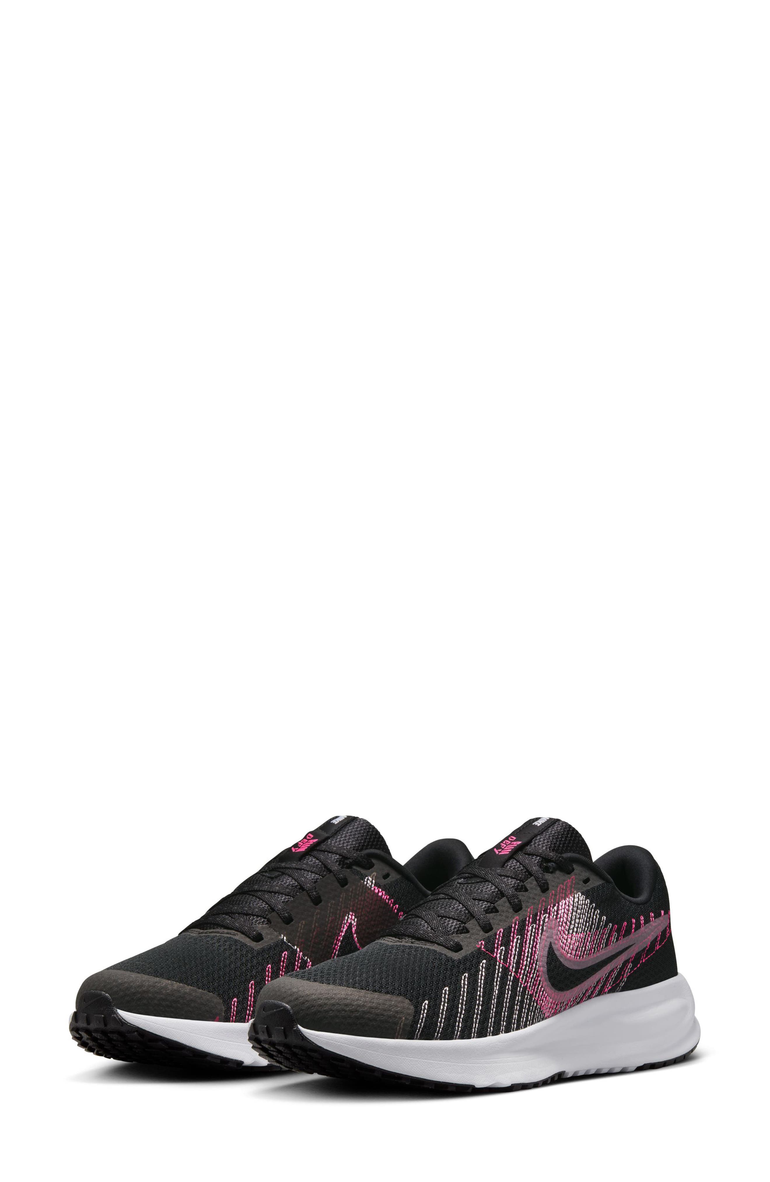 Nike Run Defy Running Shoe, Main, color, 