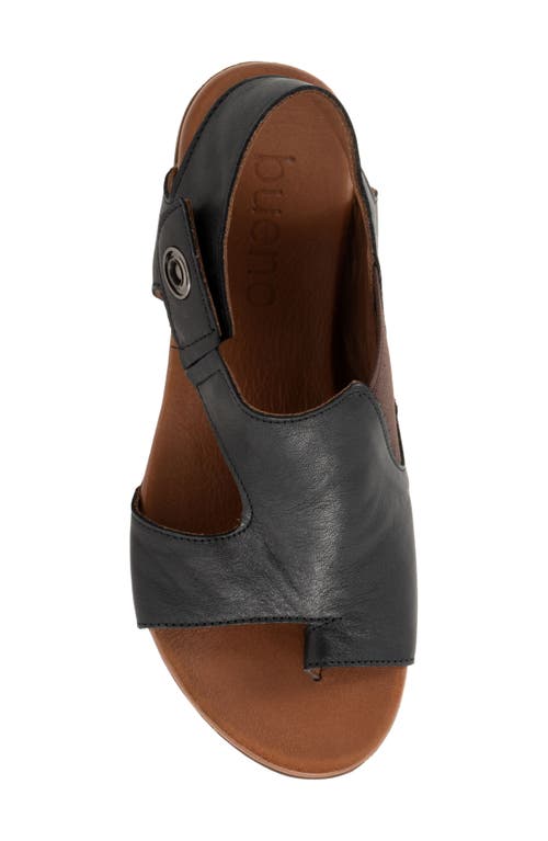 Bueno Tessie Toe Loop Sandal In Black