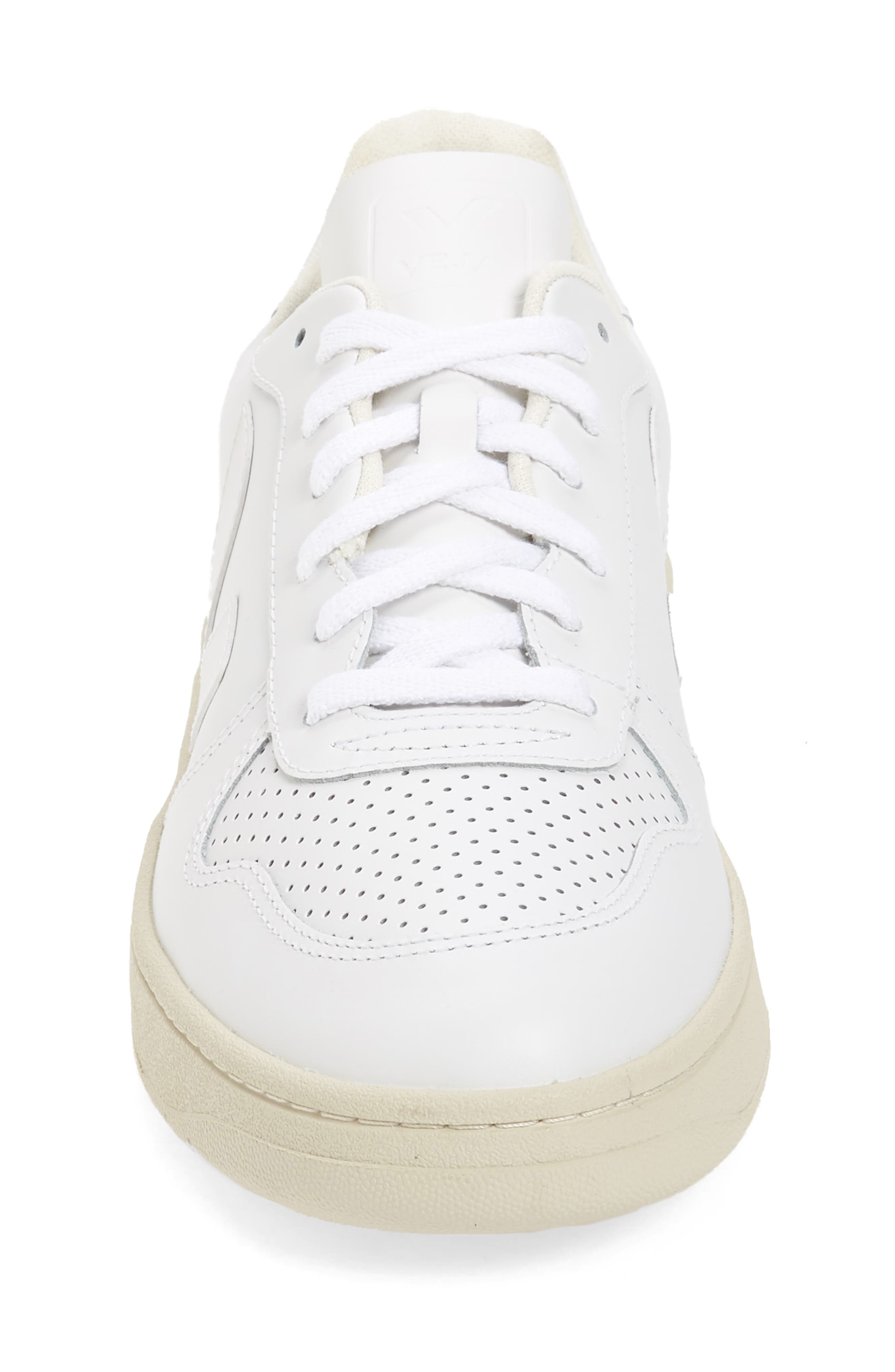 Veja V-10 Sneaker, Alternate, color, 