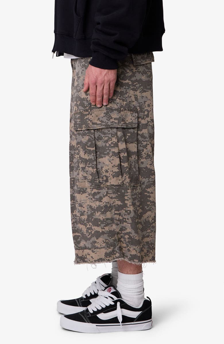 mnml Extra Long Cargo Shorts, Alternate, color, Digi Camo
