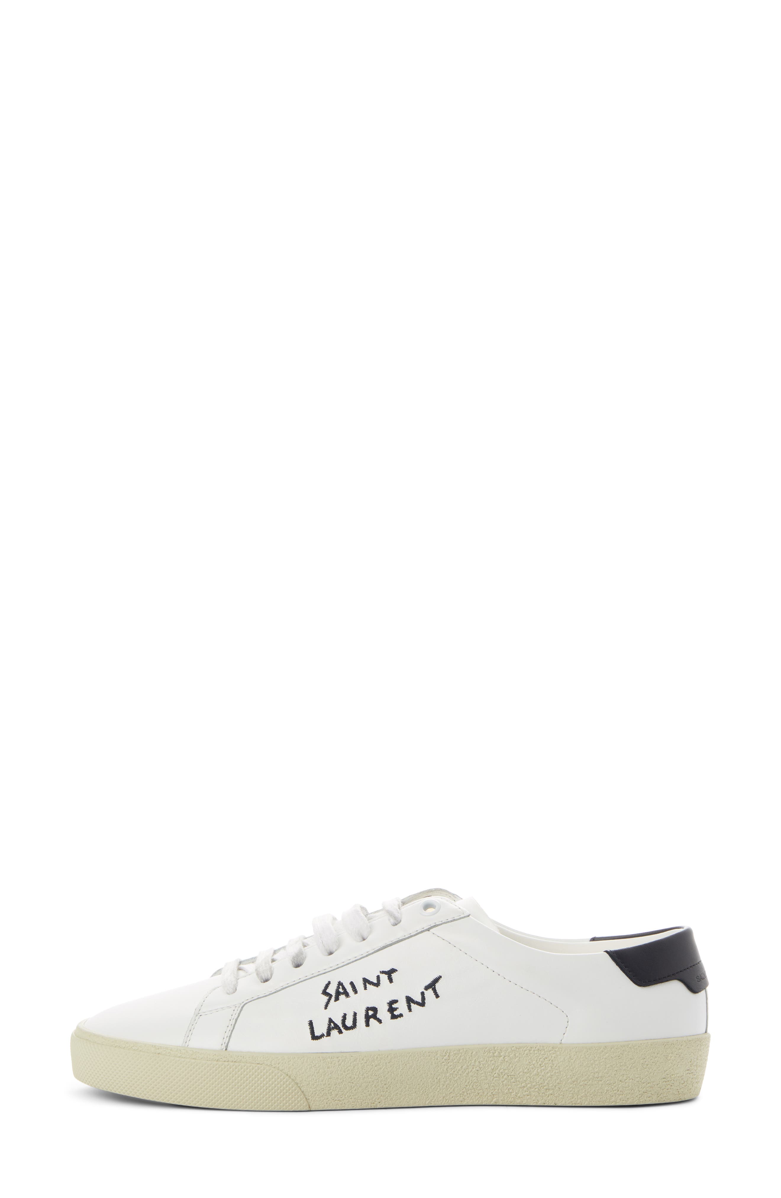 Court Classic Low Top Sneaker, Alternate, color, WHITE/ BLACK