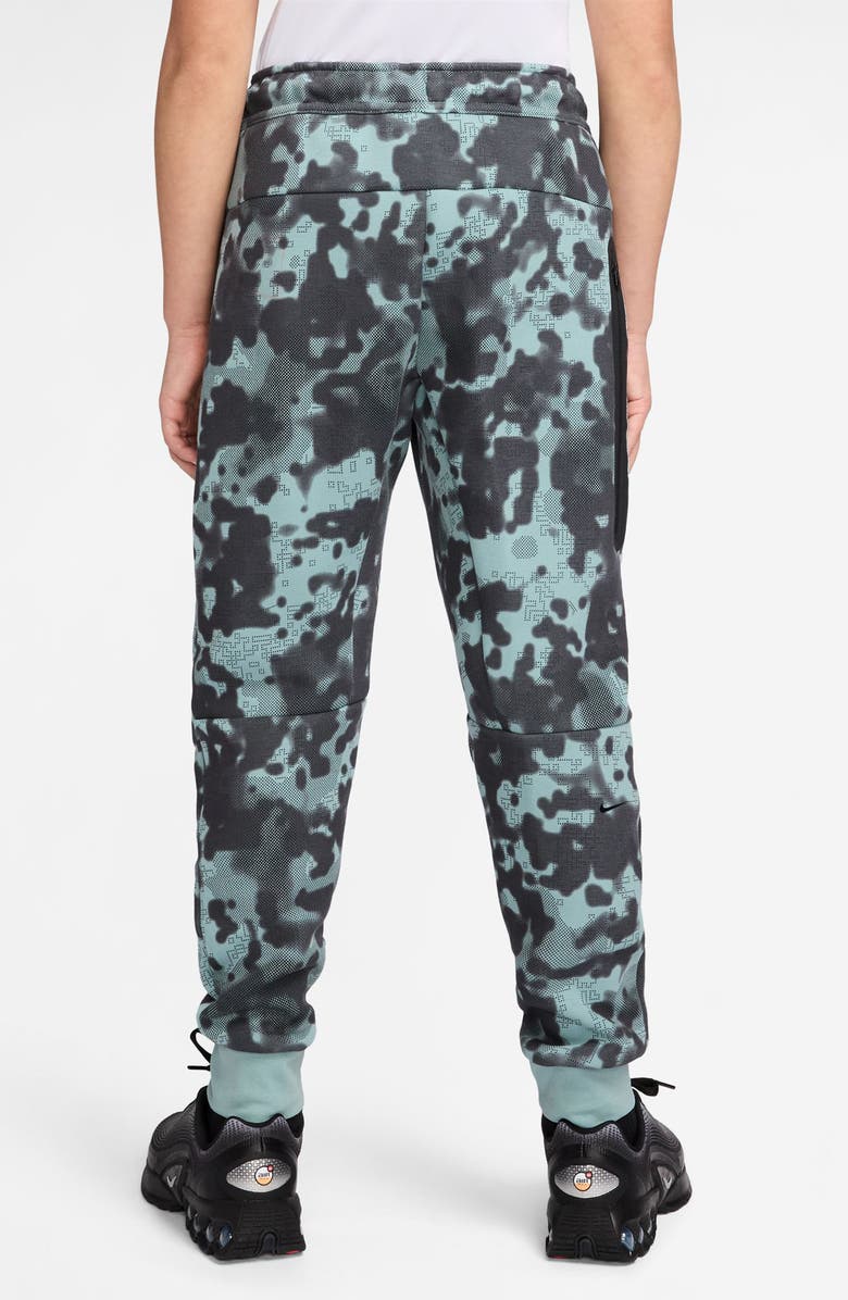 Nike Kids' Sportswear Tech Fleece Sweatpants, Alternate, color, Cannon/ Black