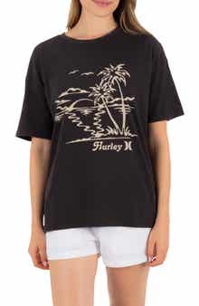 Fun in the Sun Graphic Boyfriend T-Shirt