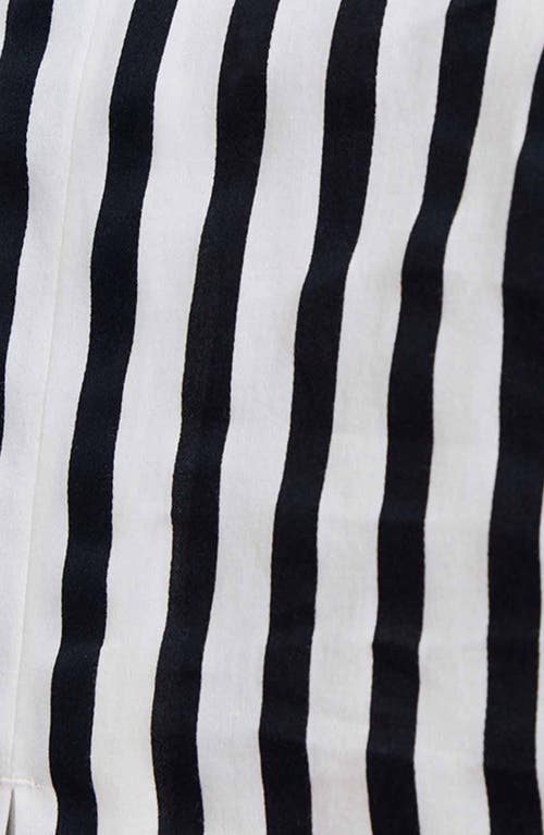 Foxcroft Agnes Stripe Long Sleeve Cotton Sateen Top In White/black