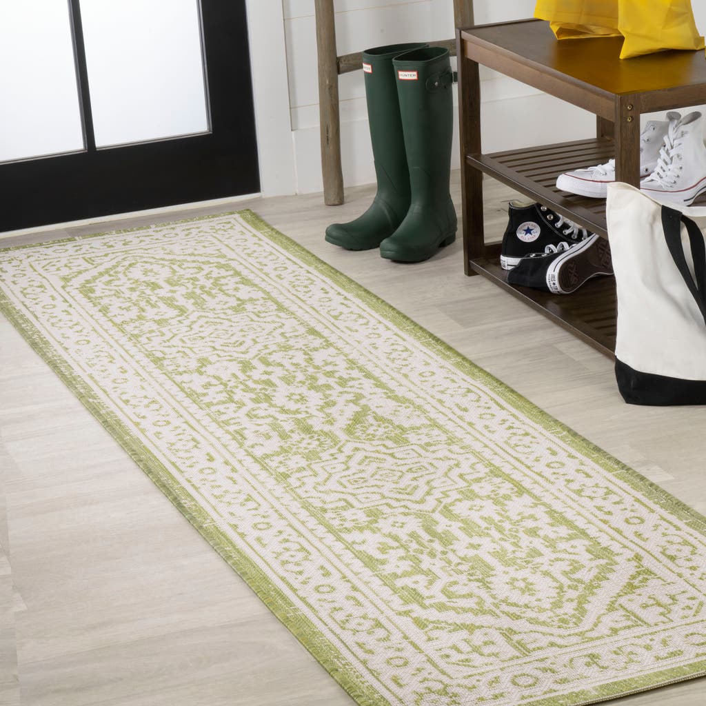 Jonathan Y Sinjuri Medallion Textured Weave Indoor/outdoor Area Rug In Green/cream