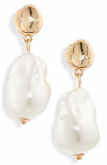 NORDSTROM RACK Molten Faux Pearl Drop Earrings