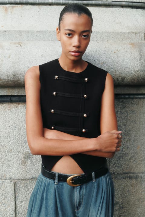 Double-Breasted Fine-Knit Vest