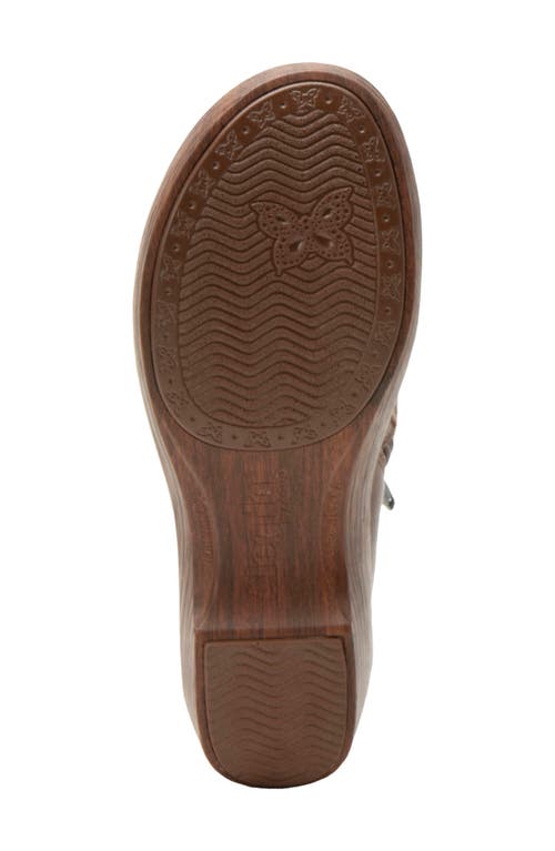 Alegria By Pg Lite Silah Clog In Brown