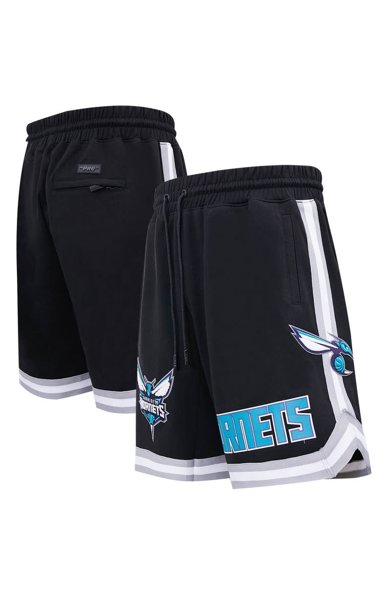 PRO STANDARD Men's Pro Standard Black Charlotte Hornets Chenille Team Shorts, Main, color, 