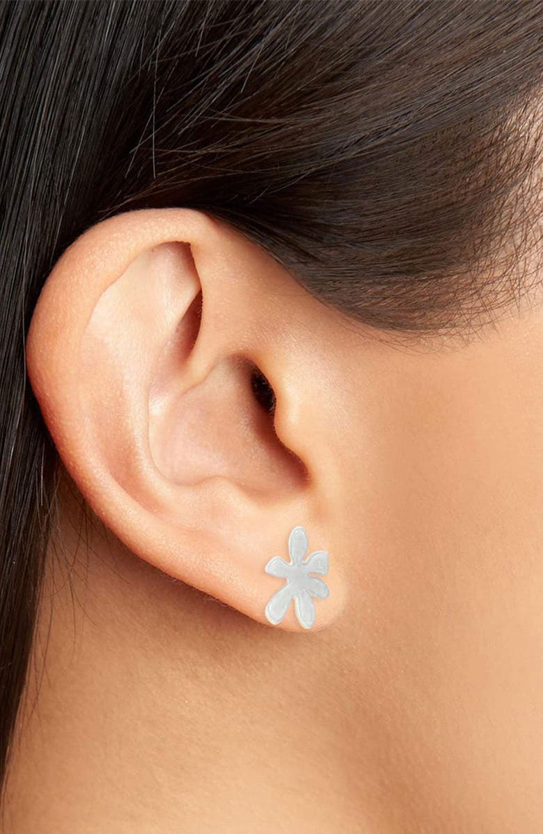 Lele Sadoughi Paper Lily Stud Earrings, Alternate, color, Mother Of Pearl