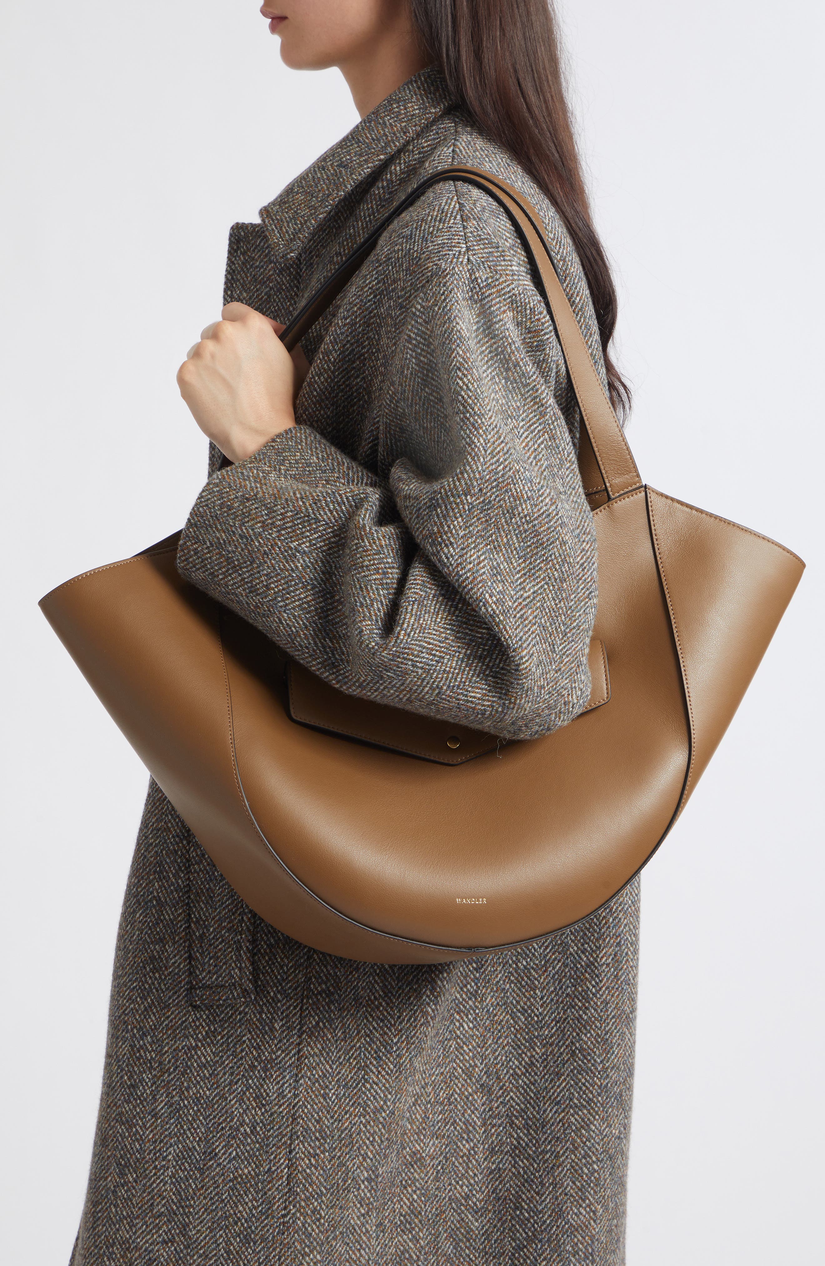 Hortensia Leather Slouch Tote, Alternate, color, CABANA