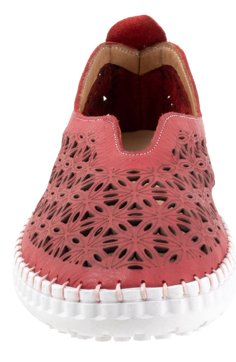 Bueno Daisy Flat, Alternate, color, Red
