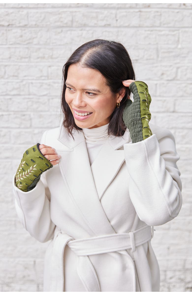 Feelgoodz Women’s Artisan Crafted Fleece Lined Trellis Fingerless Jersey Gloves, Alternate, color, Ivy