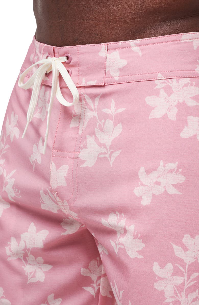 TravisMathew Macadamia Nut Board Shorts, Alternate, color, Heather Blush