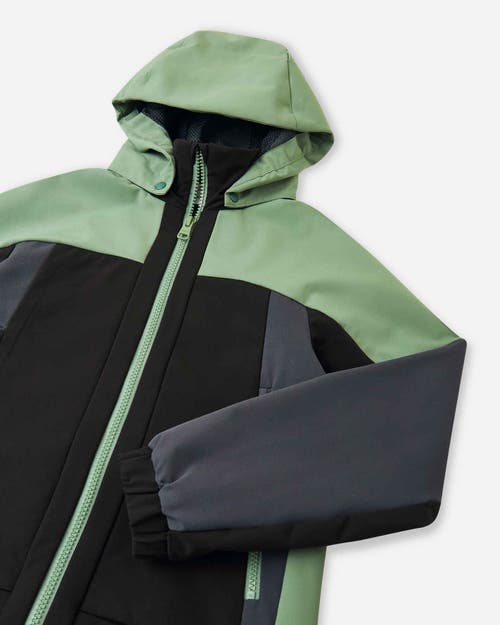 Reima Vaeltava Jacket In Black