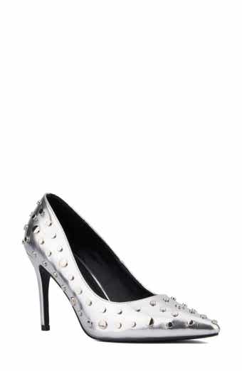 TORGEIS Zoelle Studded Pump