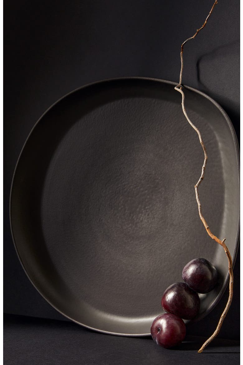 Stoneware Round Serving Platter, Alternate, color, Black