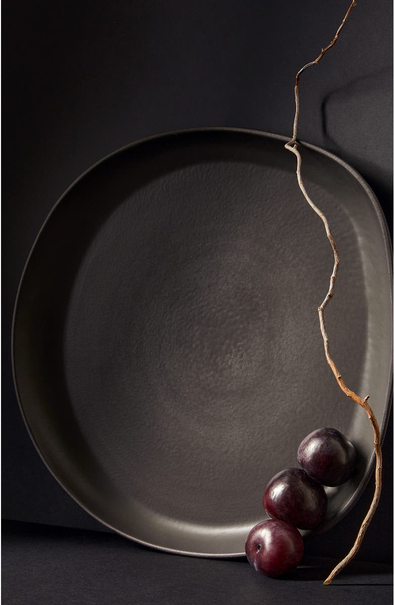 Gharyan Stoneware Stoneware Round Serving Platter, Alternate, color, Black