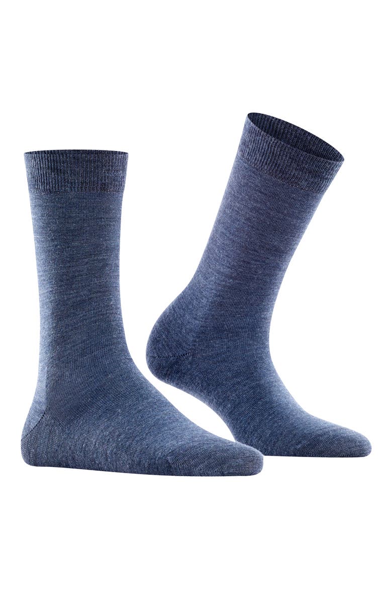 Soft Merino Crew Socks, Alternate, color, DARK BLUE MEL.