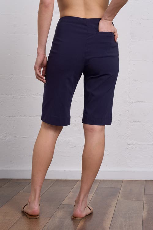 Franne Golde All-season Slim Stretch Bermuda Short In Blue