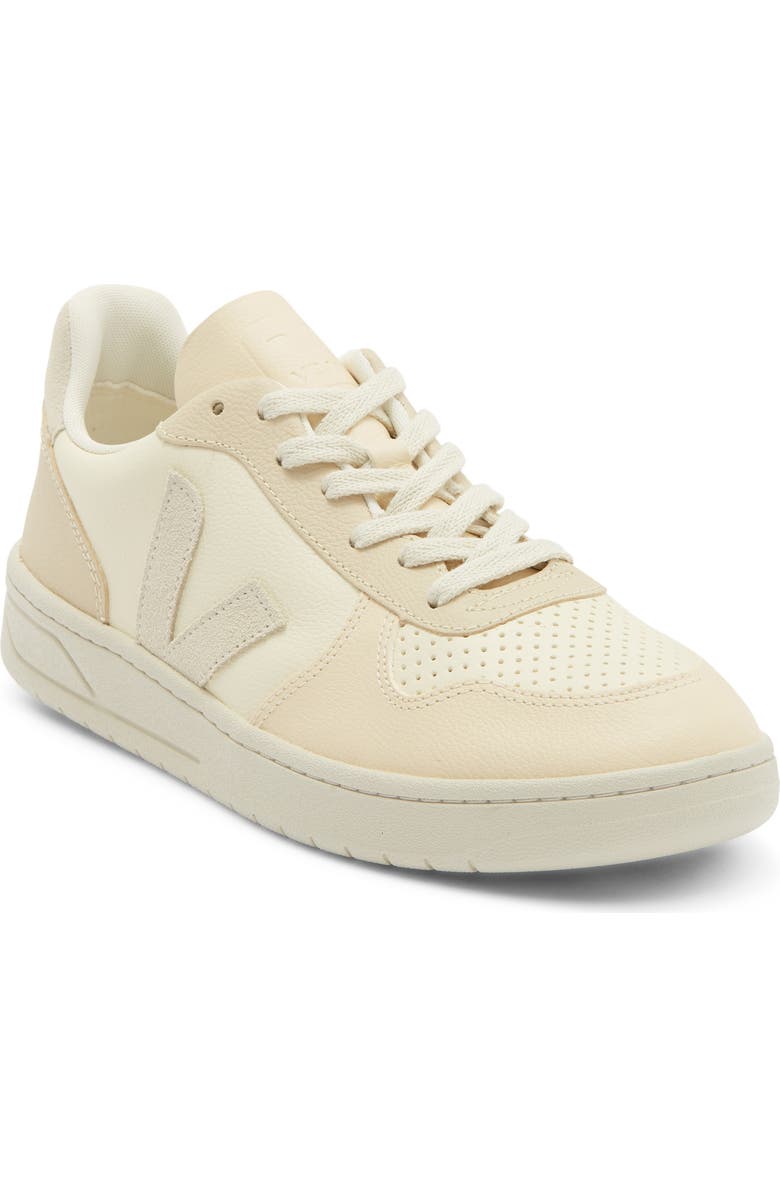 Veja V-10 Sneaker, Main, color,